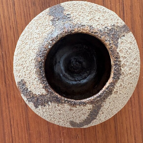 Vintage Brown Signed Studio Pottery Mini Vase - Picture 4 of 6